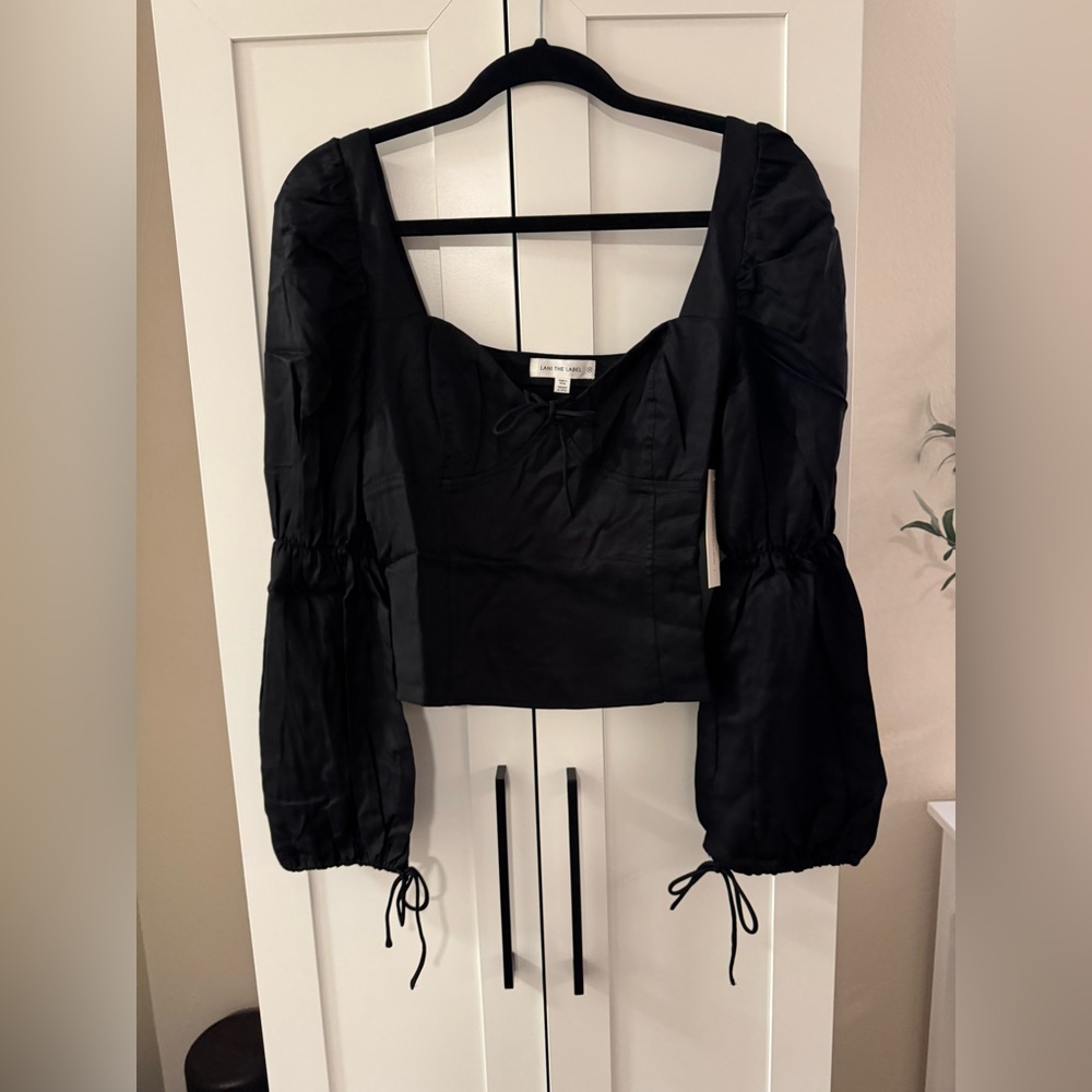 Lani the Label NWT Black Puff Sleeve Women's Top (Medium)
